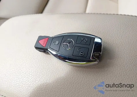 2016 Mercedes-Benz Gla z USA, uszkodzony, nr VIN WDCTG4EBXGJ249477